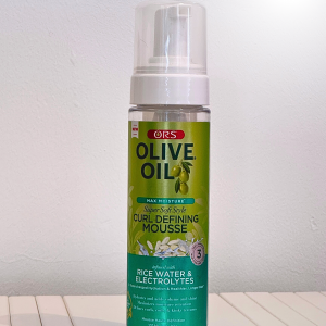 Mousse Dghairstyl Olive Oil Wrap Set Mousse for wigs and natural hair, controls frizz, adds shine, and provides long-lasting hold, available at DGHairstyl for flawless wig styling